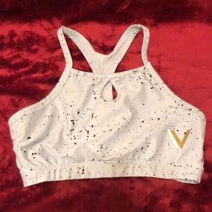 VULL Sports Bra